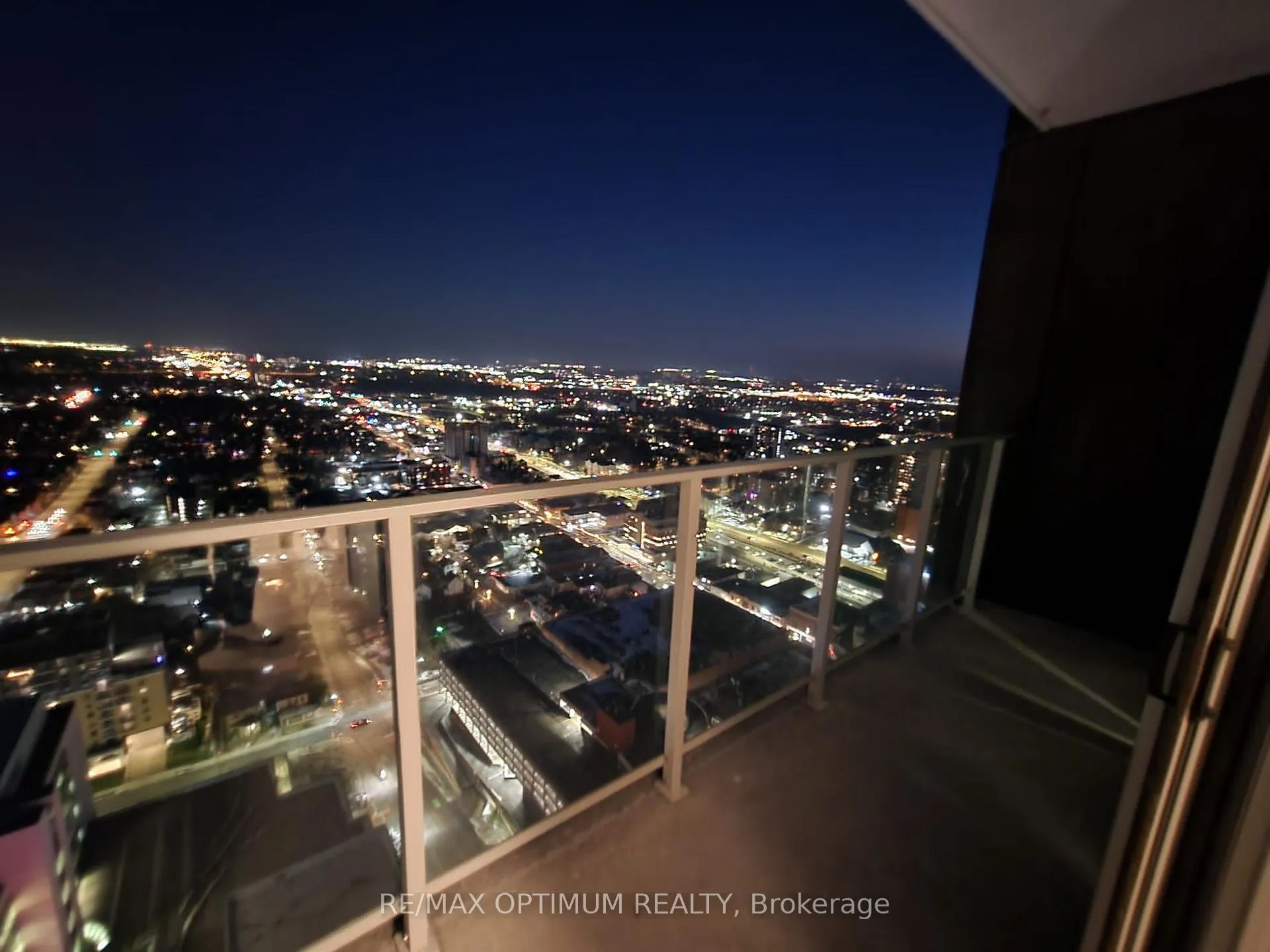 Photo 13 of Unit 3602, 60 Frederick Street, Kitchener, City Commercial Core — HOMEH