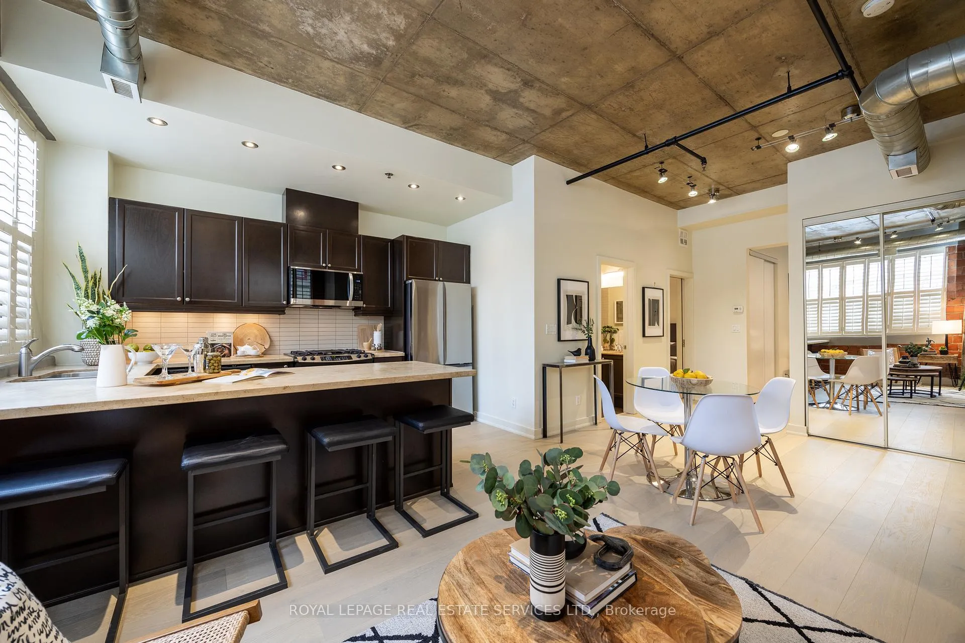 Photo 9 of Unit 101, 10 Wellesley Place, Toronto, North St. James Town — HOMEH