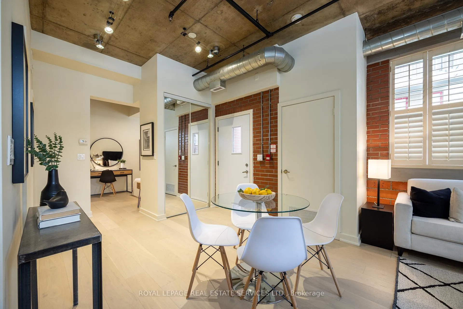 Photo 11 of Unit 101, 10 Wellesley Place, Toronto, North St. James Town — HOMEH