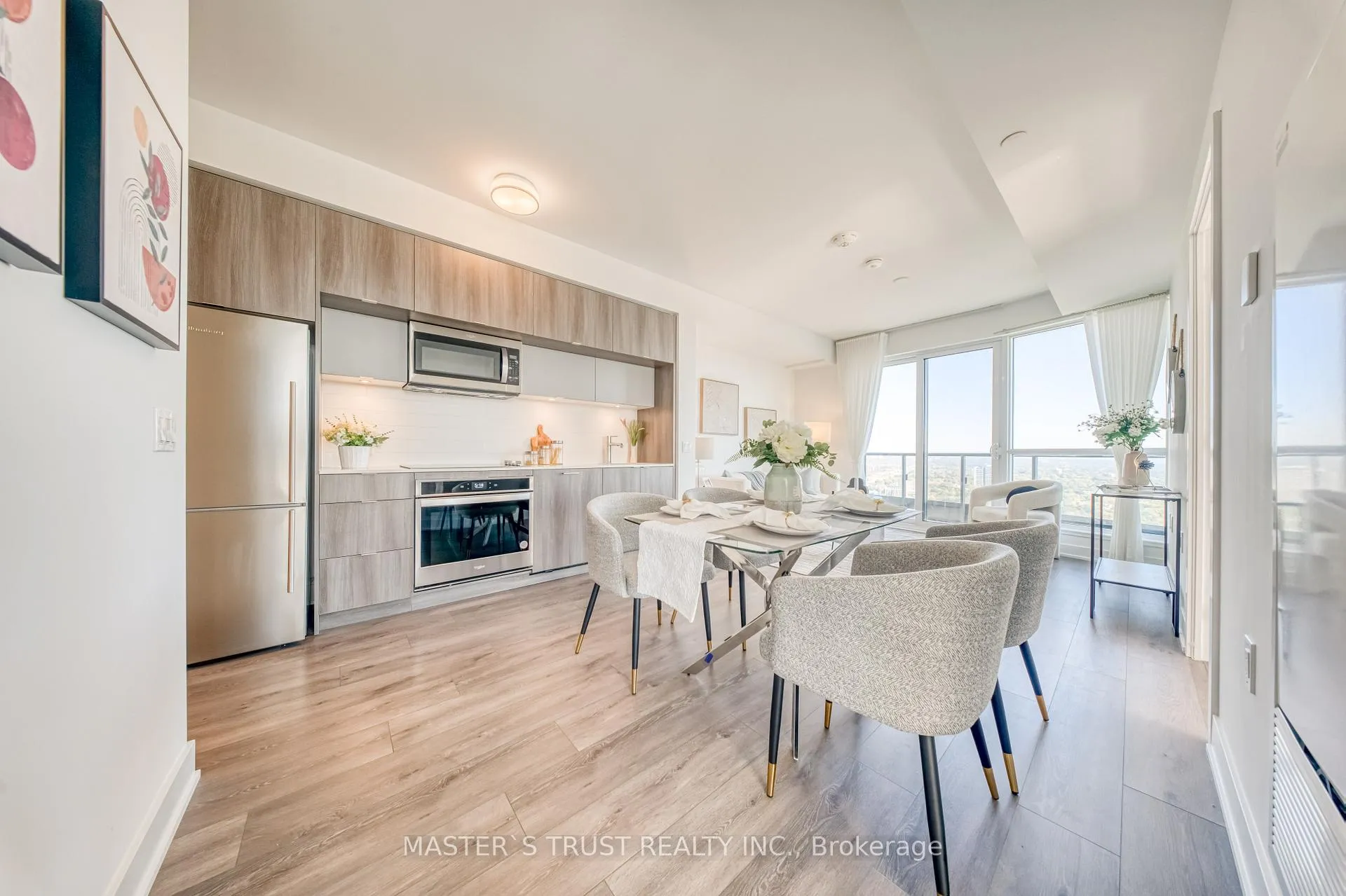 Photo 9 of Unit 3218, 585 Bloor Street E, Toronto, North St. James Town — HOMEH