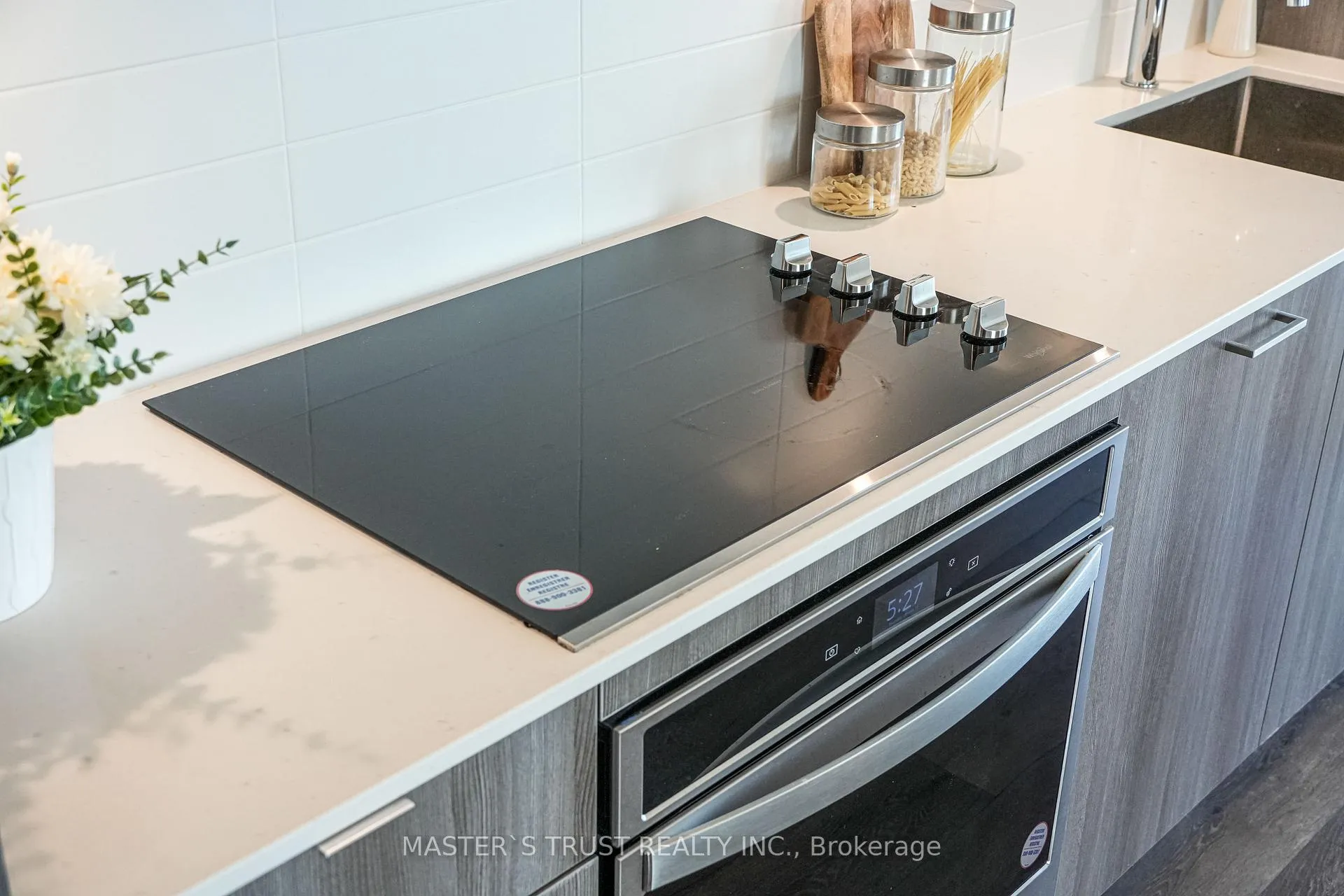 Photo 10 of Unit 3218, 585 Bloor Street E, Toronto, North St. James Town — HOMEH