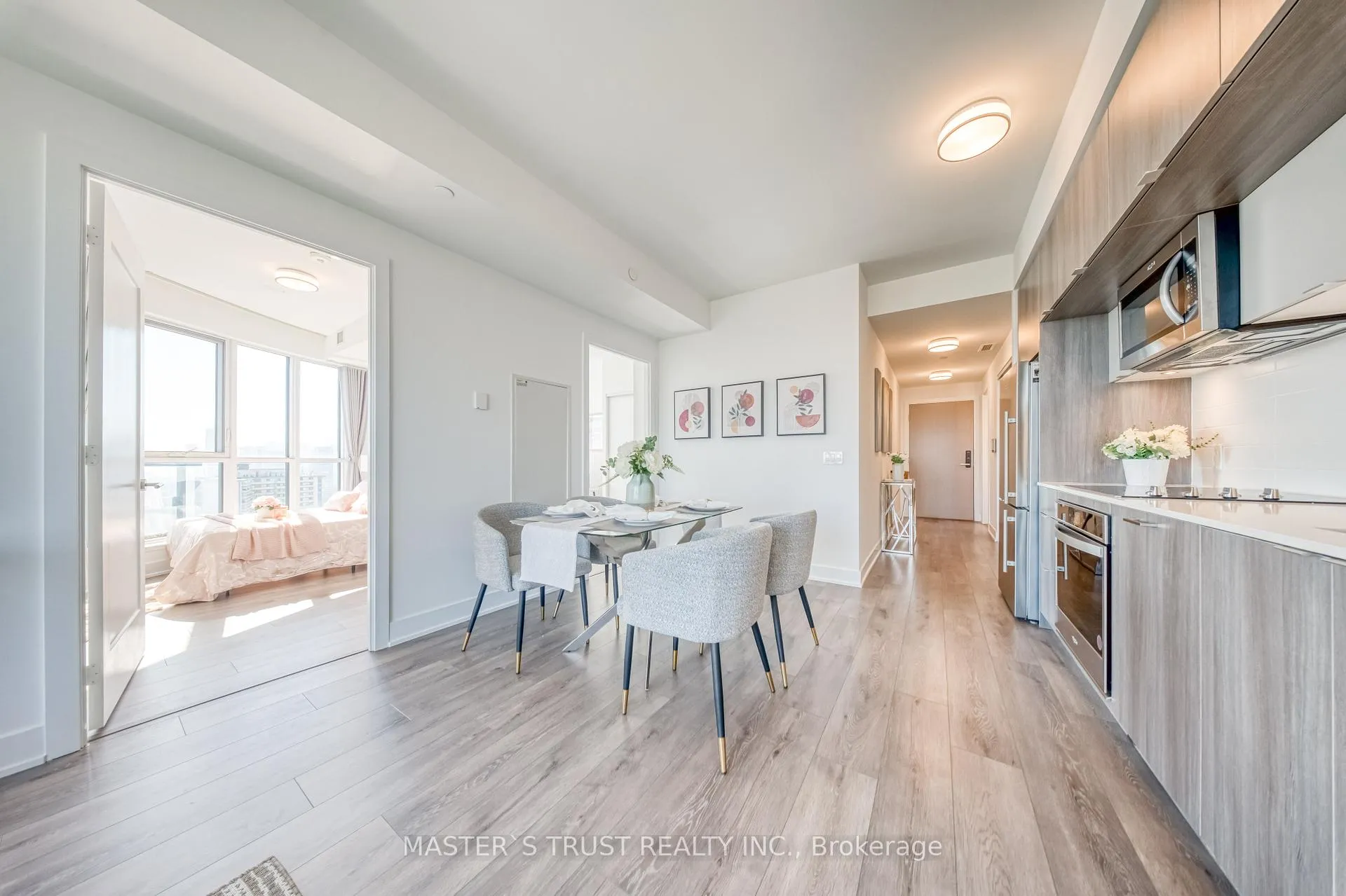 Photo 13 of Unit 3218, 585 Bloor Street E, Toronto, North St. James Town — HOMEH
