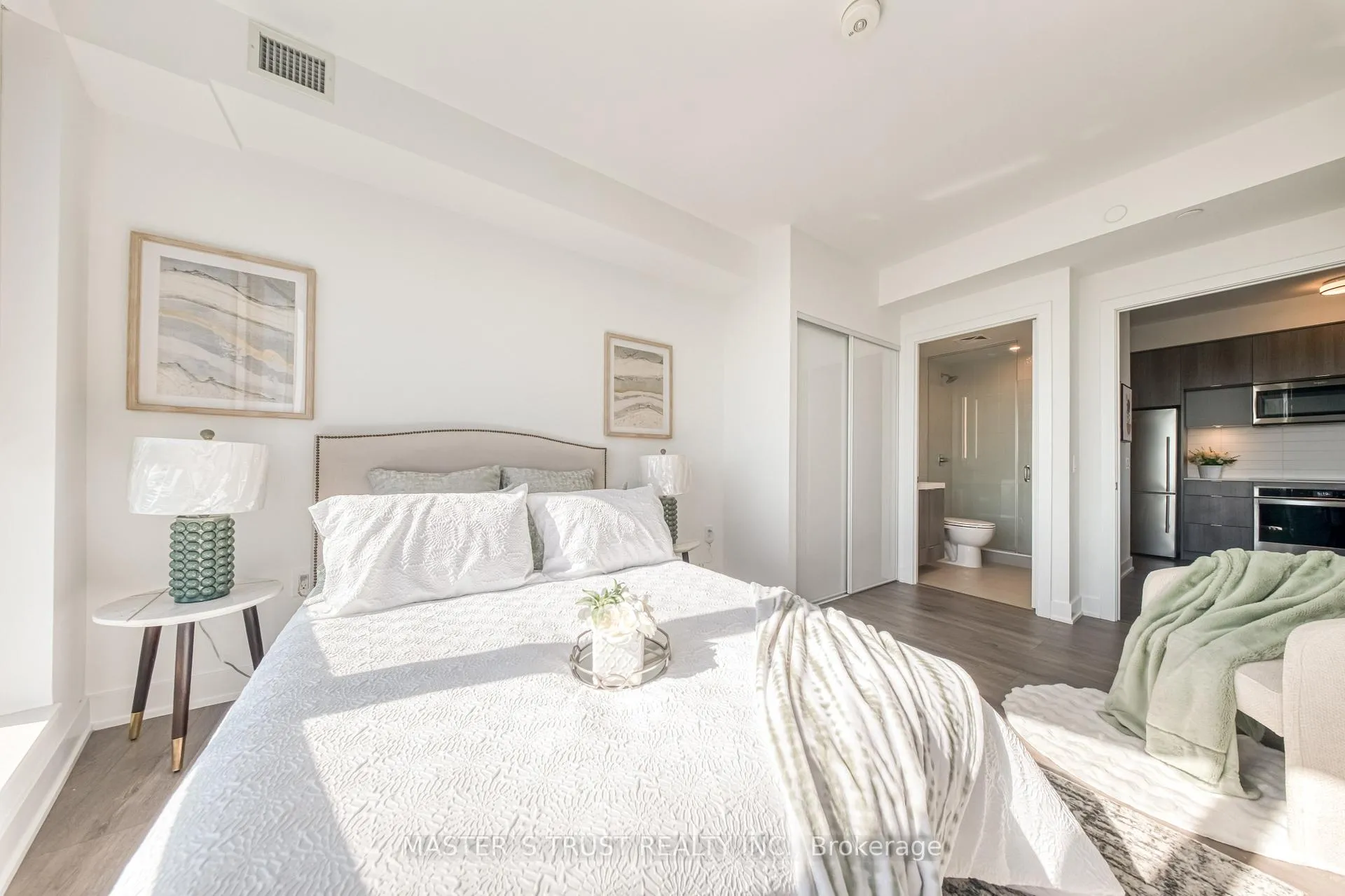 Photo 22 of Unit 3218, 585 Bloor Street E, Toronto, North St. James Town — HOMEH