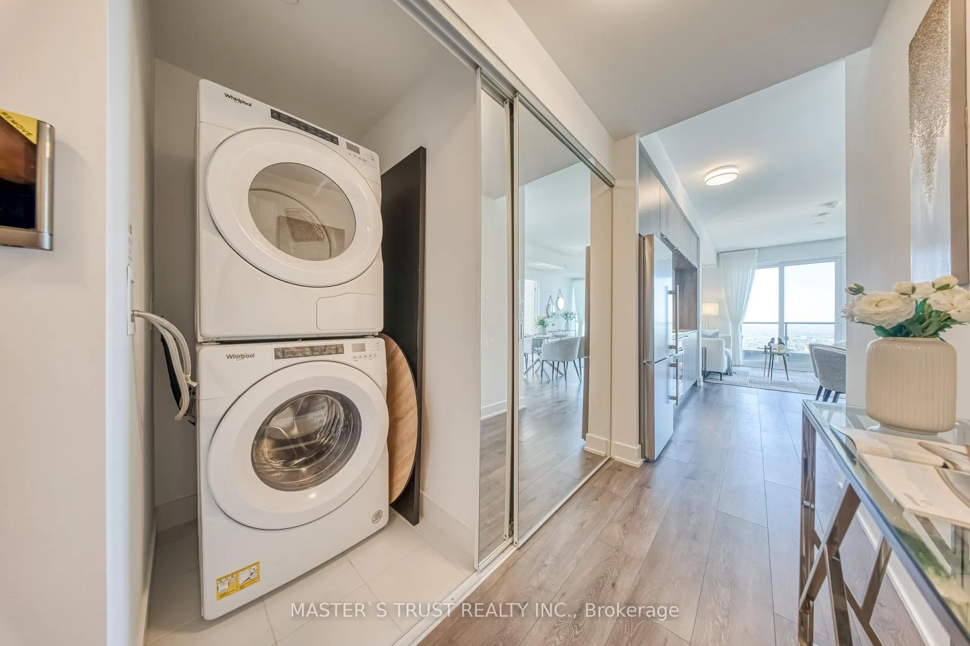Photo 31 of Unit 3218, 585 Bloor Street E, Toronto, North St. James Town — HOMEH