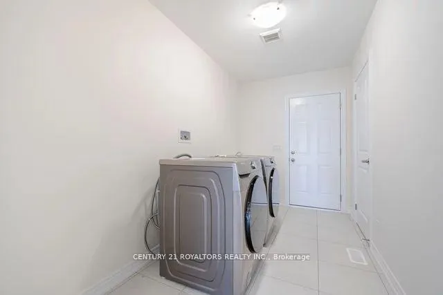 Photo 22 of 297 Broadacre Drive, Kitchener — HOMEH