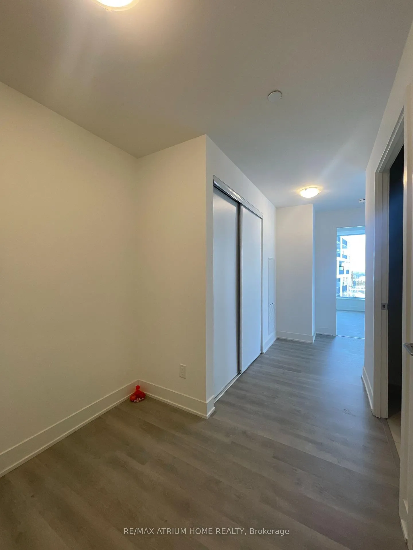 Photo 2 of Unit 1504, 38 Andre de Grasse Street, Markham, Unionville — HOMEH