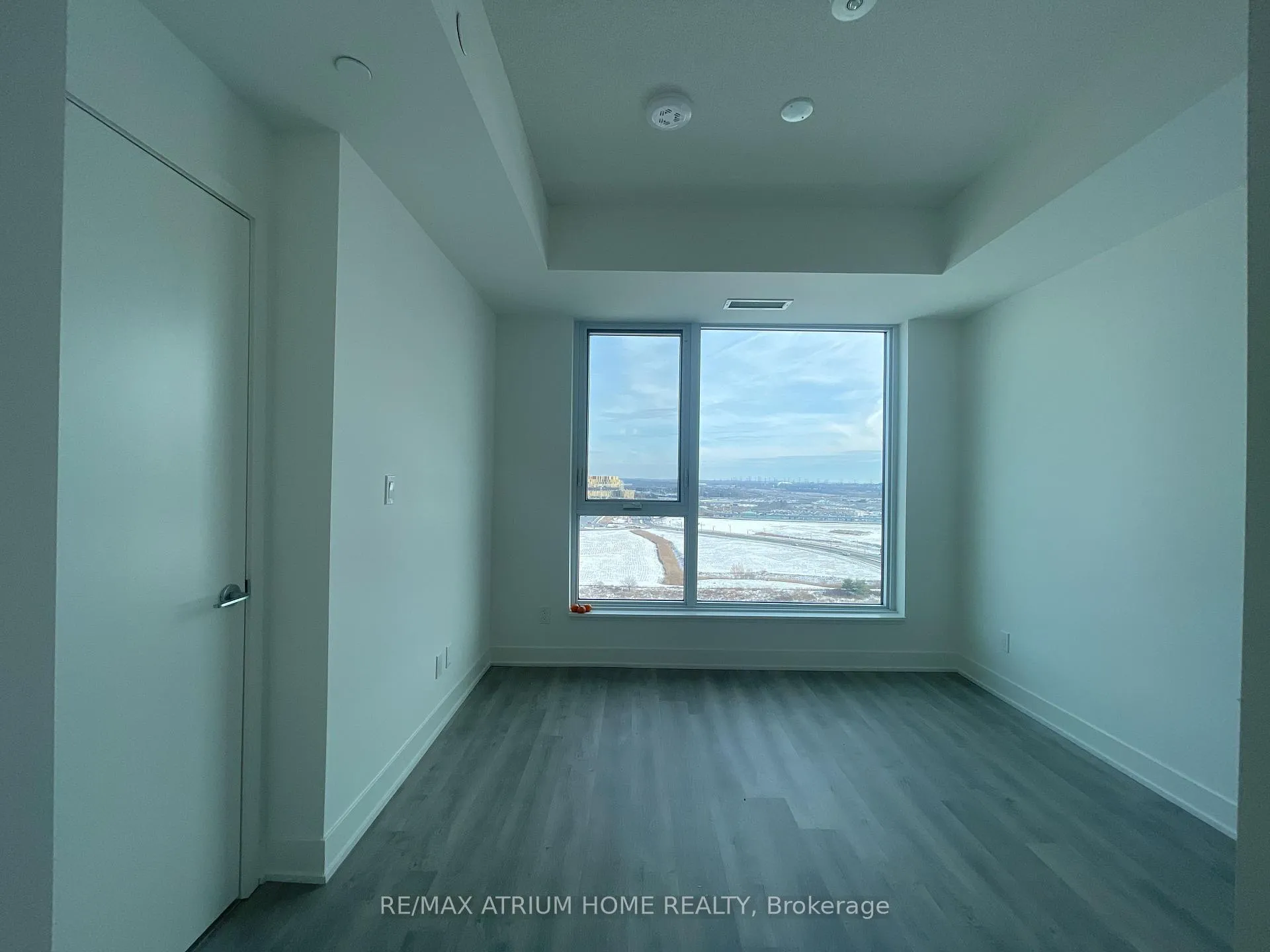 Photo 9 of Unit 1504, 38 Andre de Grasse Street, Markham, Unionville — HOMEH