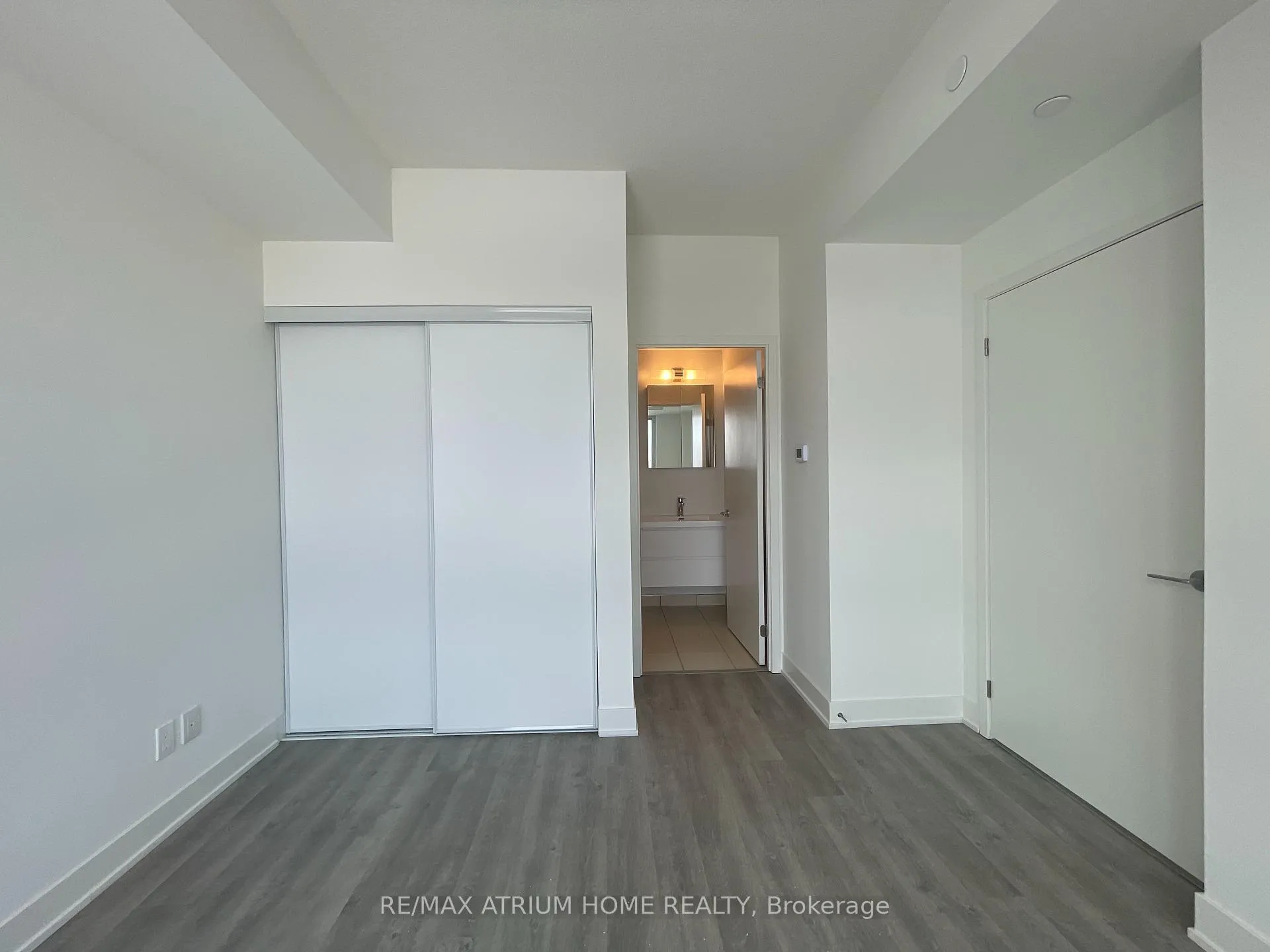 Photo 10 of Unit 1504, 38 Andre de Grasse Street, Markham, Unionville — HOMEH