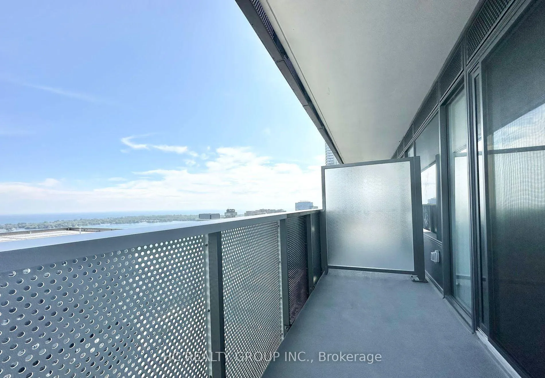 Photo 7 of Unit 4610, 138 Downes Street, Toronto, Waterfront Communities — HOMEH
