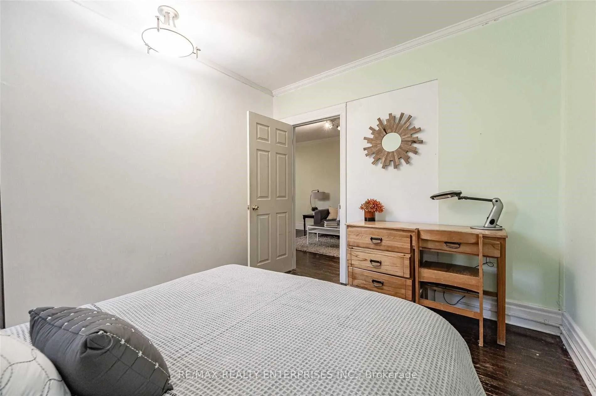 Photo 10 of Unit 6, 285 King Street, Hamilton, Central — HOMEH