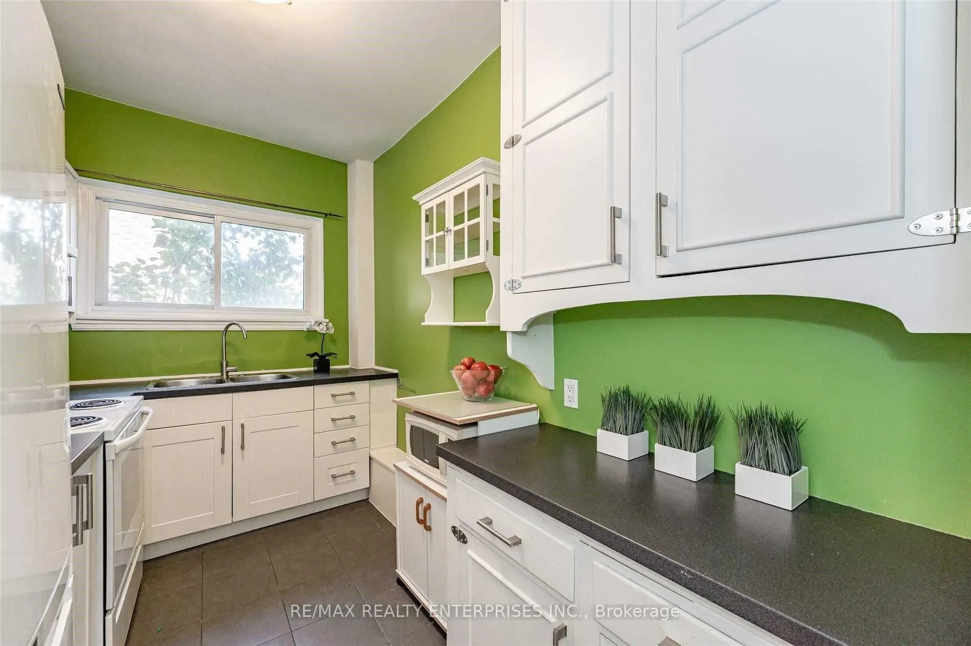 Photo 16 of Unit 6, 285 King Street, Hamilton, Central — HOMEH