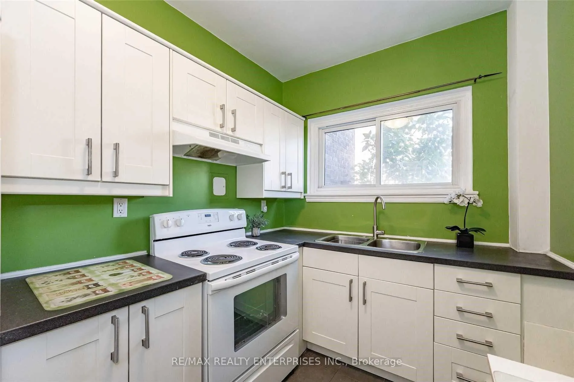 Photo 17 of Unit 6, 285 King Street, Hamilton, Central — HOMEH