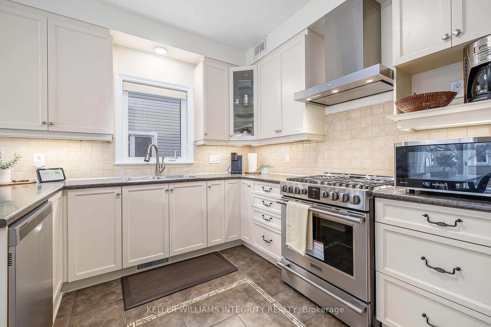 Photo 6 of 153 Hillman Marsh Way, Ottawa, Blossom Park/Kemp Park/Findlay Creek — HOMEH