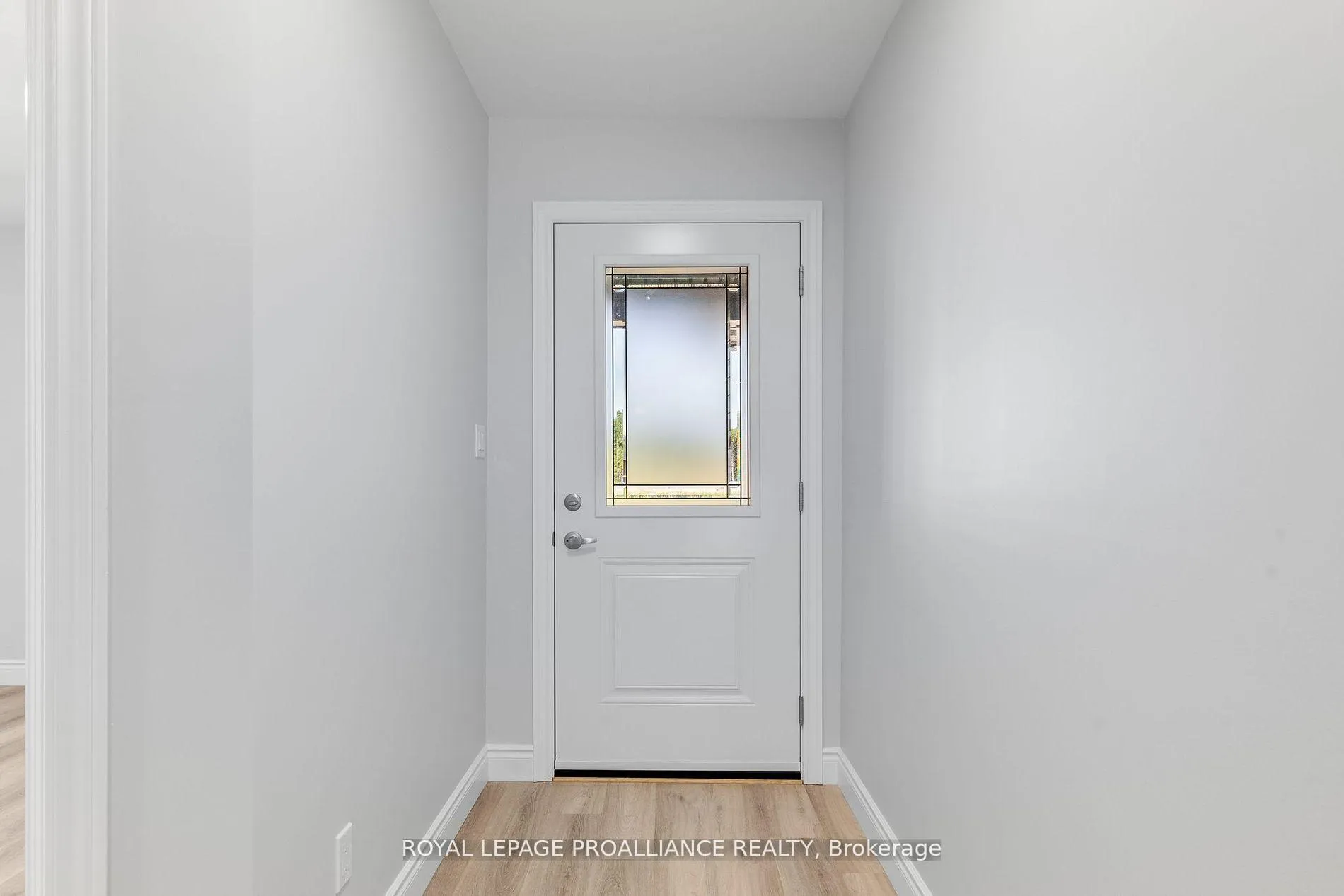 Photo 8 of 21 Clayton John Avenue, Prince Edward County, Sophiasburg Ward — HOMEH