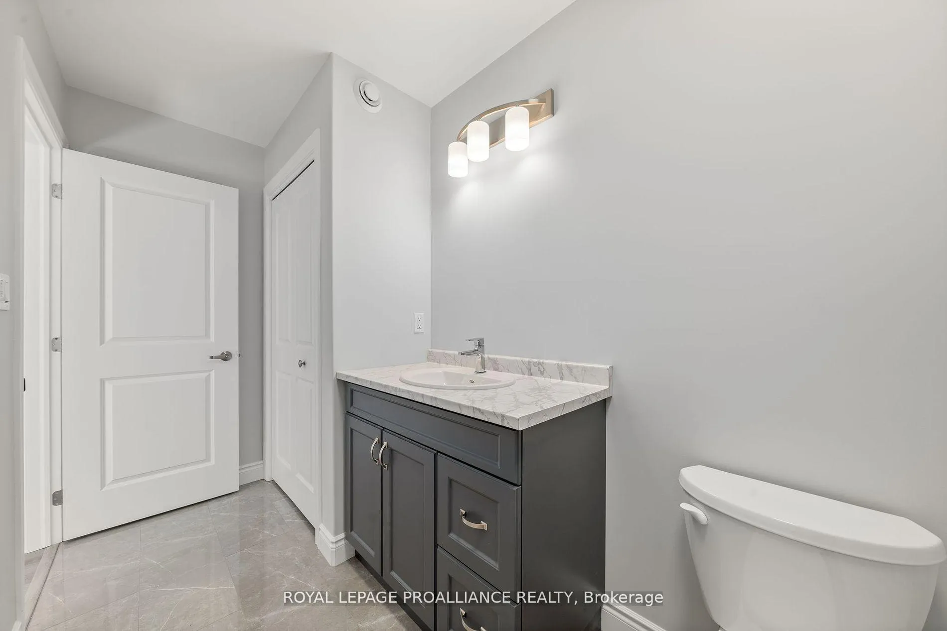 Photo 29 of 21 Clayton John Avenue, Prince Edward County, Sophiasburg Ward — HOMEH