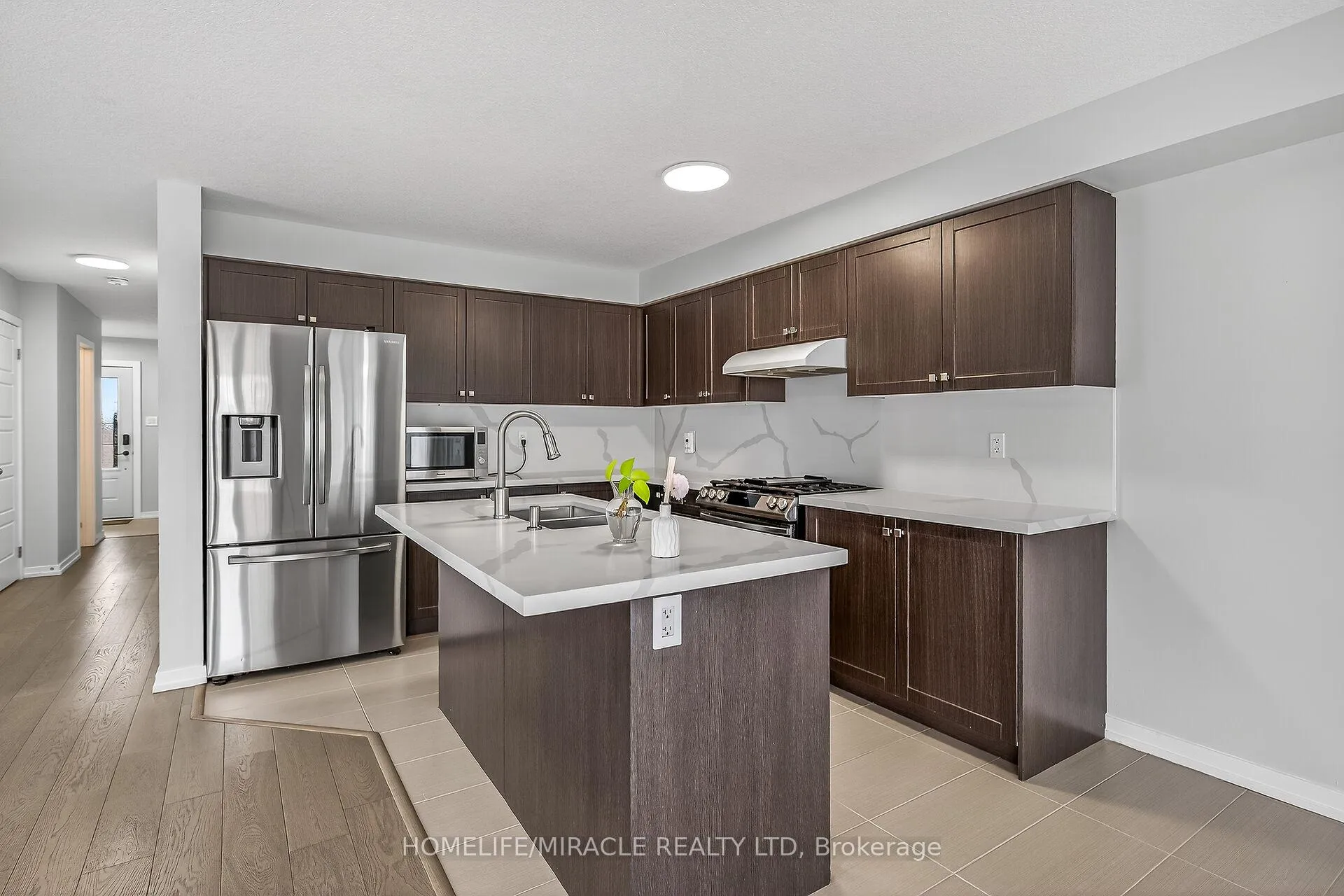 Photo 17 of 1 Prestwick Street, Hamilton, Stoney Creek Mountain — HOMEH