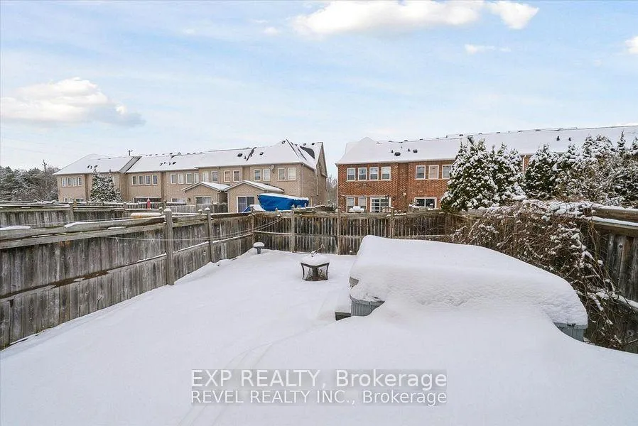 Photo 17 of 14 Gateway Court, Whitby, Taunton North — HOMEH