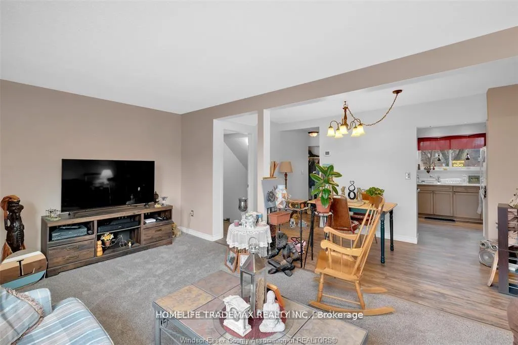 Photo 4 of Unit 63, 5549 Empress Drive, Windsor — HOMEH