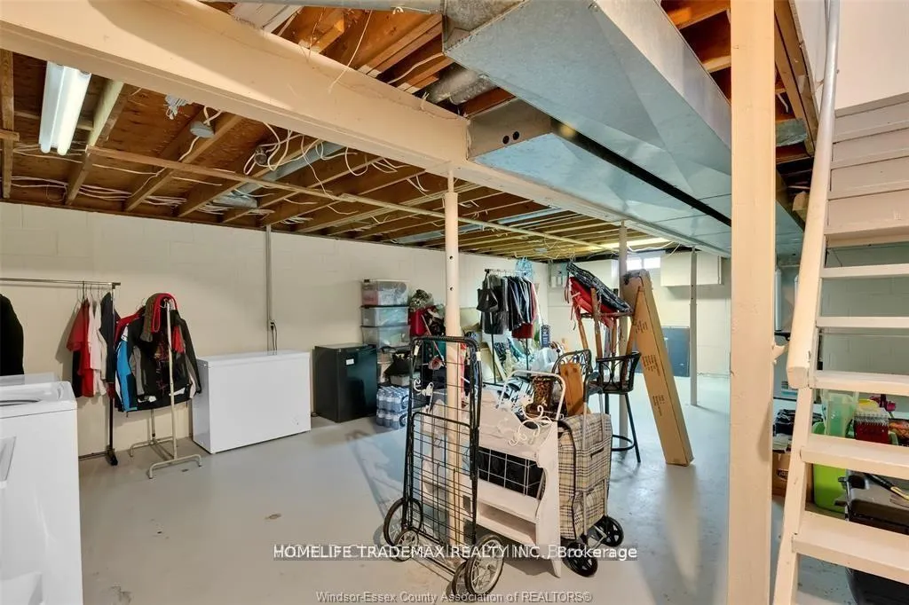 Photo 15 of Unit 63, 5549 Empress Drive, Windsor — HOMEH