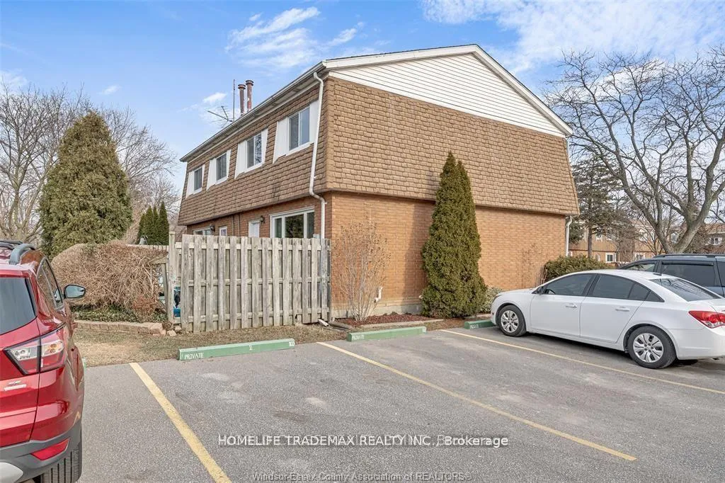 Photo 20 of Unit 63, 5549 Empress Drive, Windsor — HOMEH