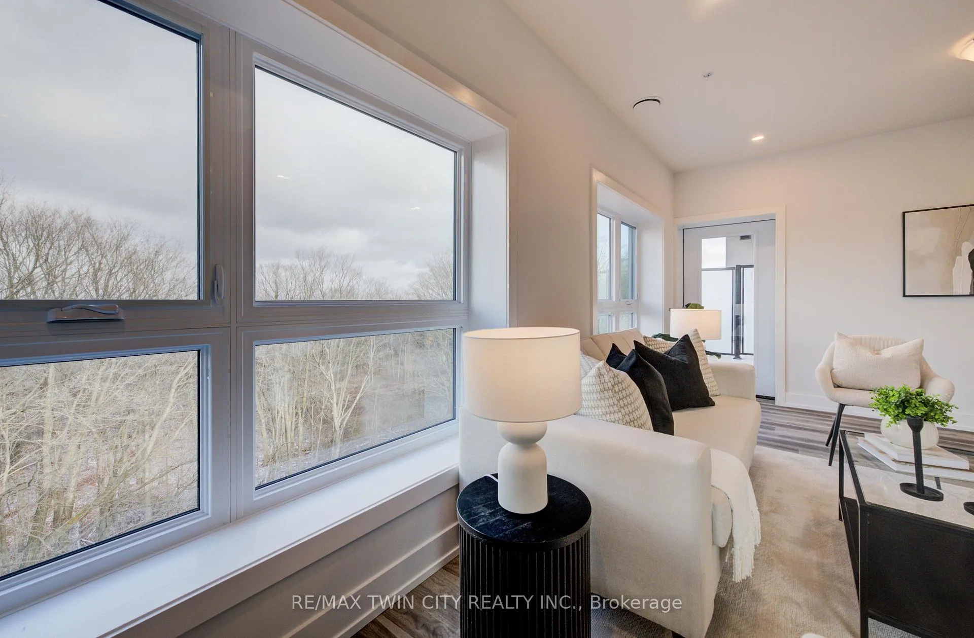 Photo 12 of Unit 524, 1100 Lackner Place, Kitchener — HOMEH