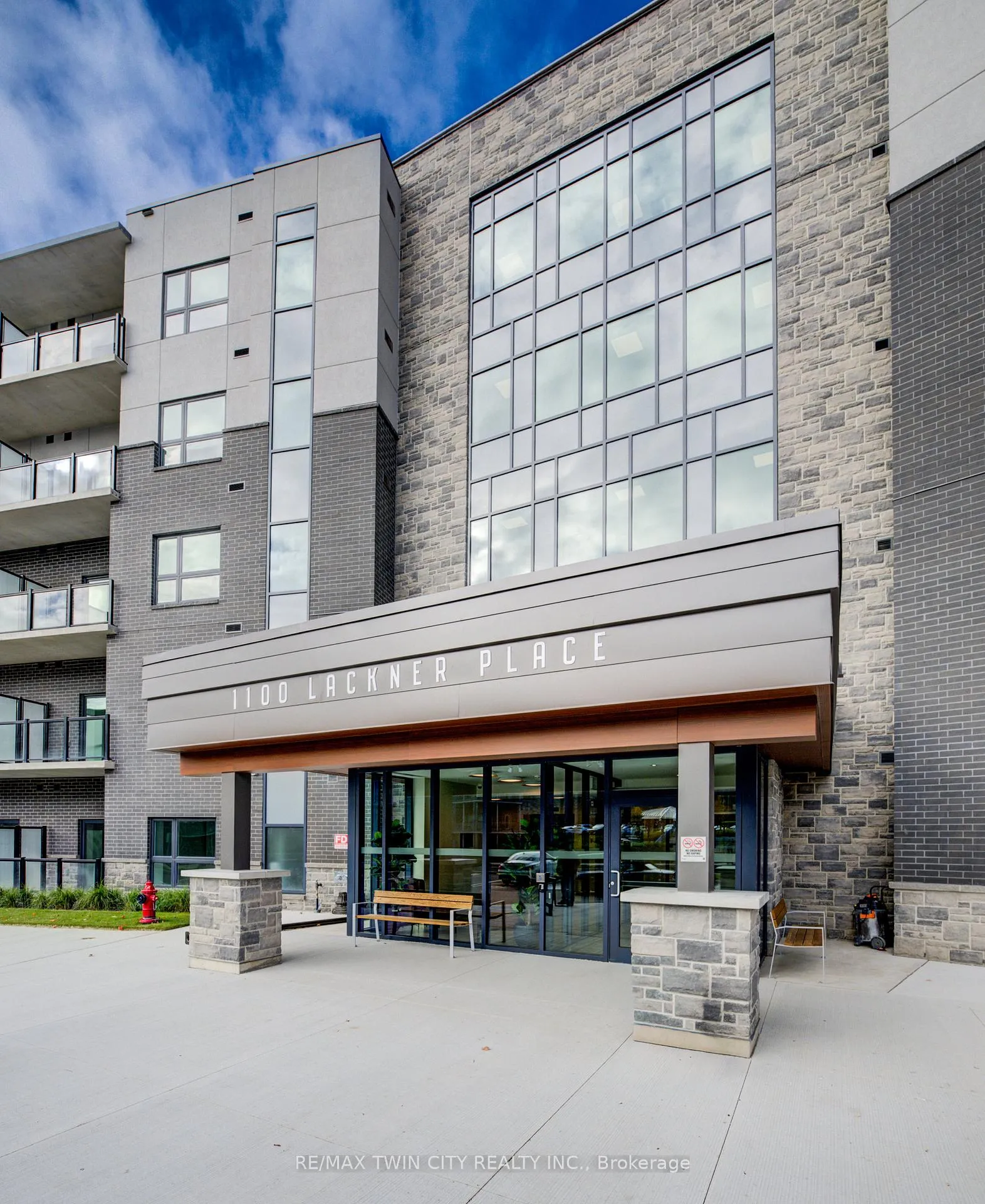 Photo 32 of Unit 524, 1100 Lackner Place, Kitchener — HOMEH