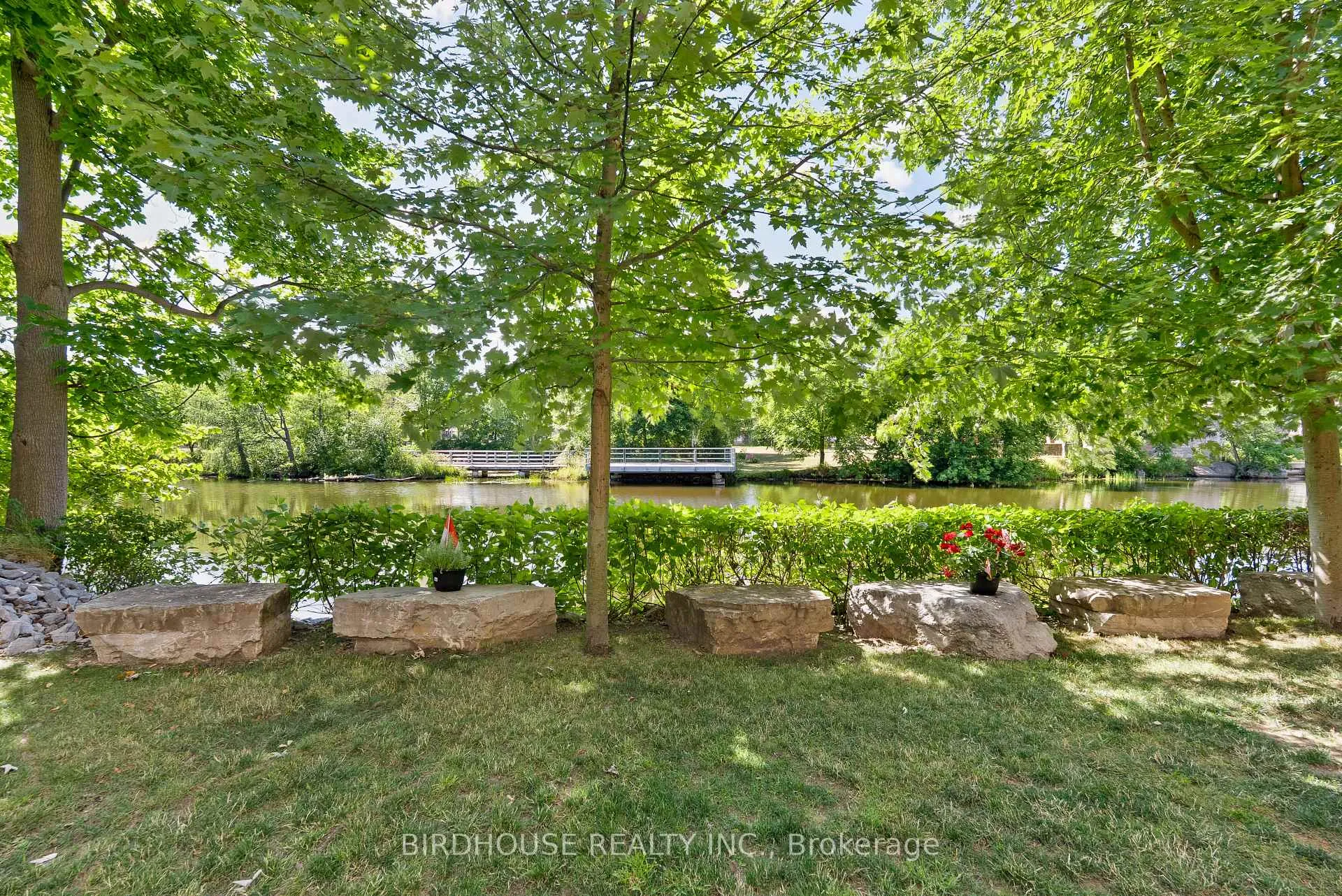 Photo 27 of Unit 102, 25 King Street, Kawartha Lakes, Lindsay — HOMEH
