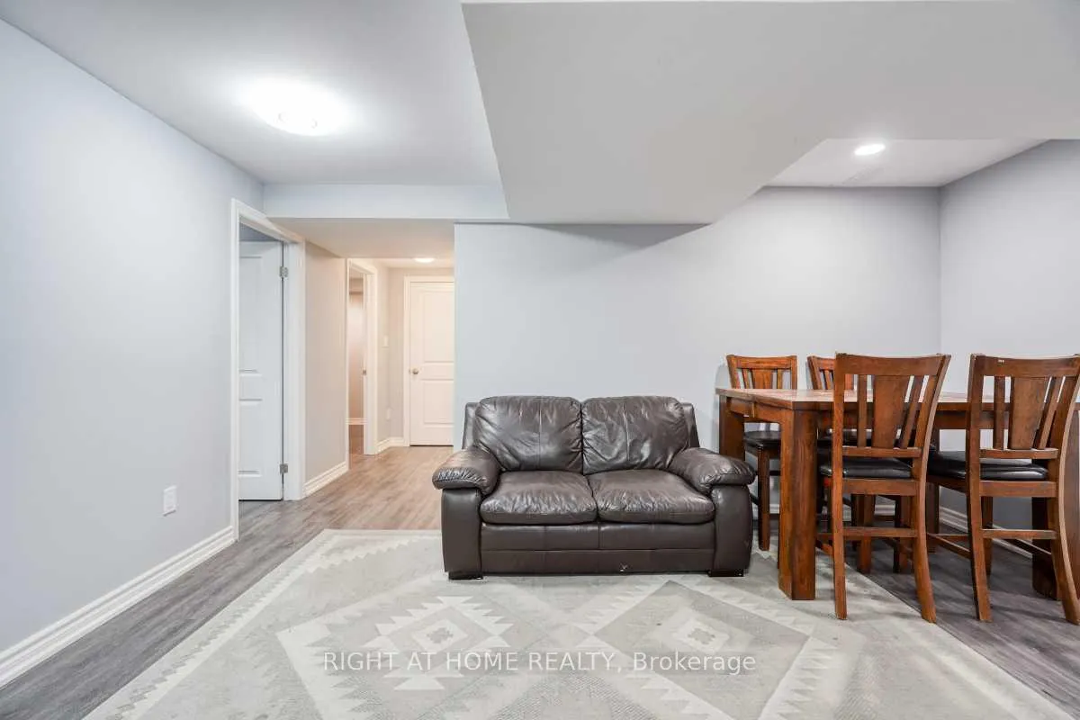 Photo 2 of 1053 Orenda Street, Pickering, Rural Pickering — HOMEH