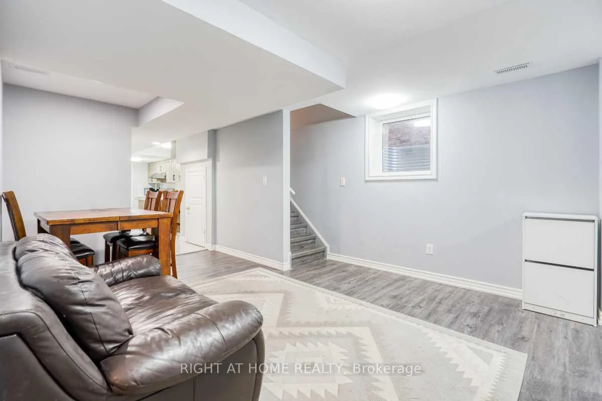 Photo 4 of 1053 Orenda Street, Pickering, Rural Pickering — HOMEH