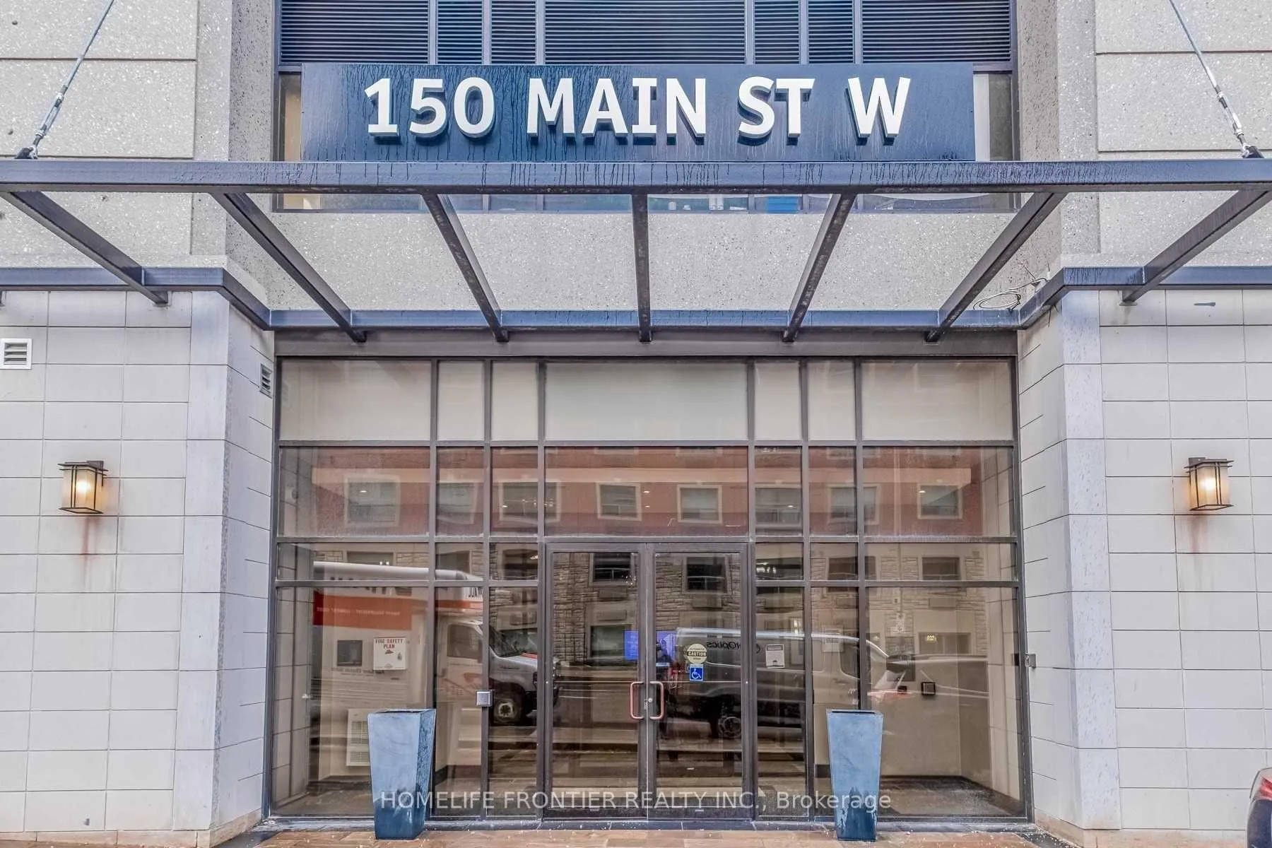 Front of Unit 710, 150 Main Street W