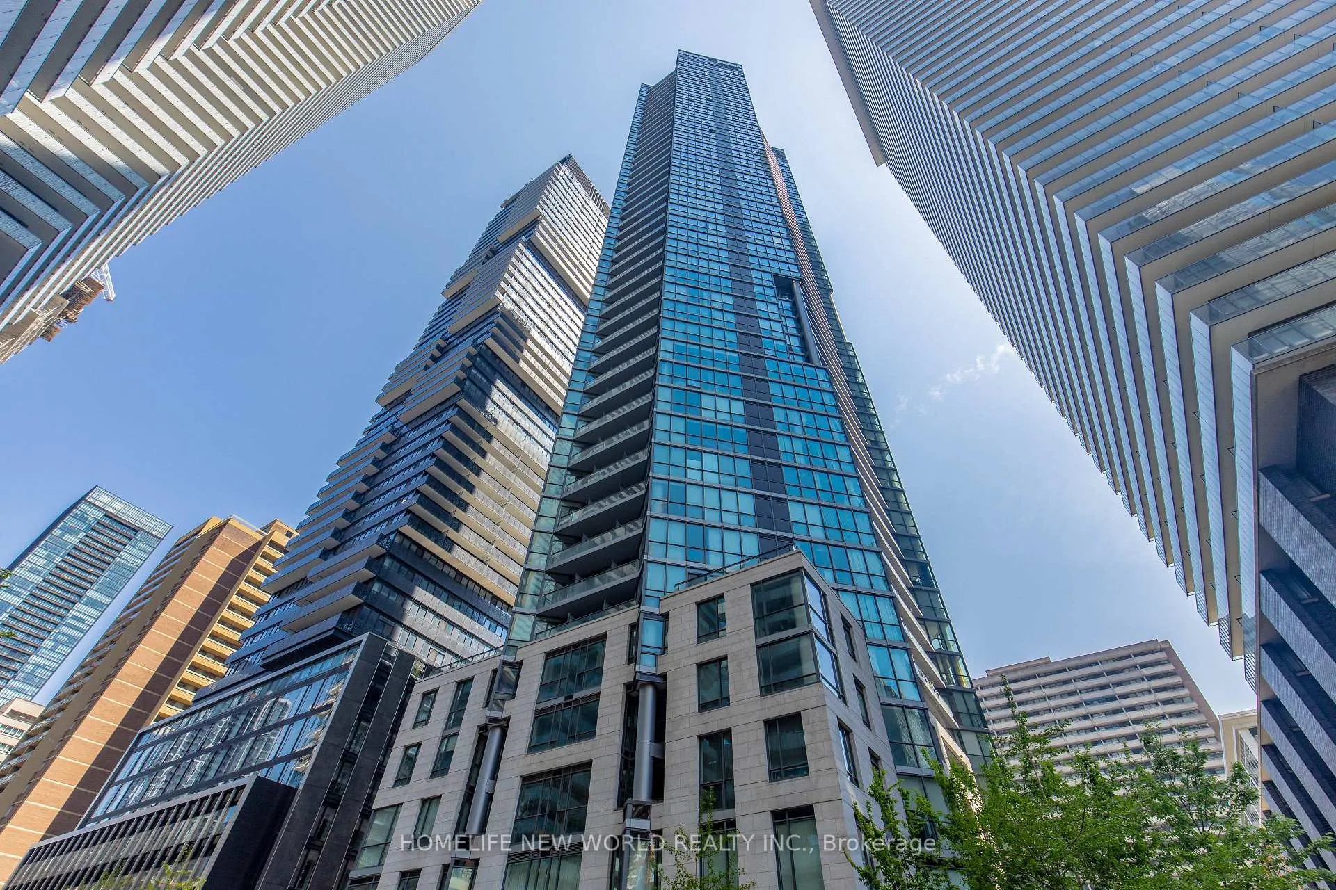 Photo 2 of Unit 1002, 45 Charles Street E, Toronto, Church-Yonge Corridor — HOMEH