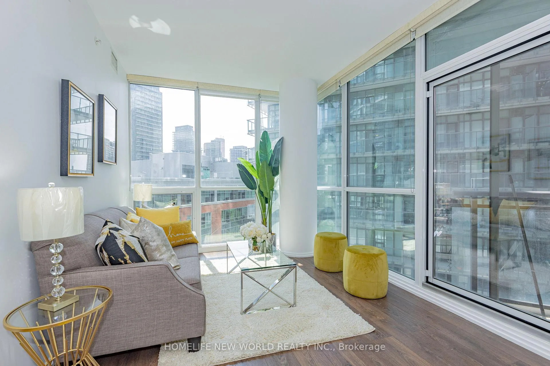 Photo 11 of Unit 1002, 45 Charles Street E, Toronto, Church-Yonge Corridor — HOMEH
