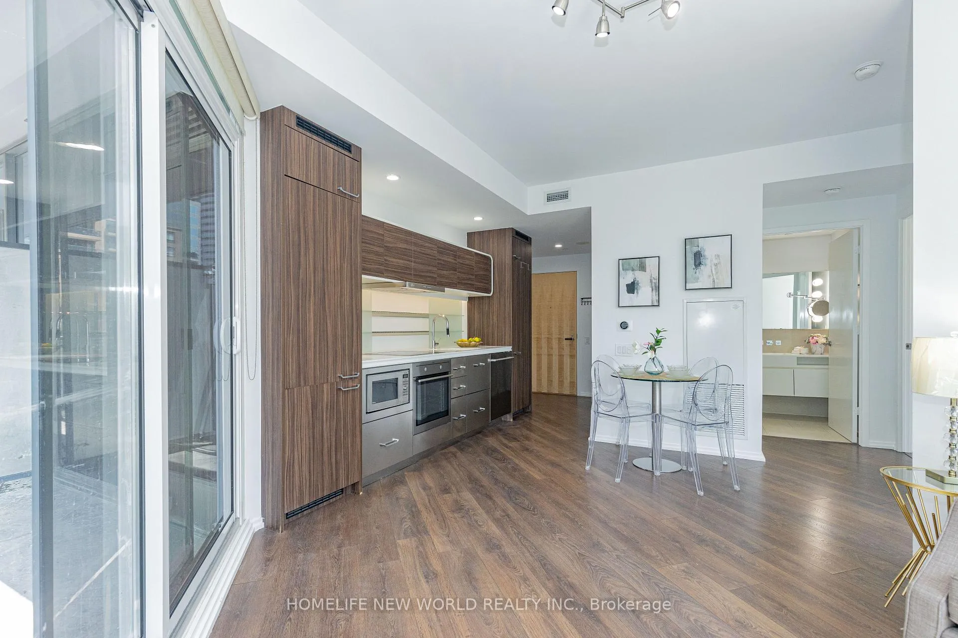 Photo 15 of Unit 1002, 45 Charles Street E, Toronto, Church-Yonge Corridor — HOMEH