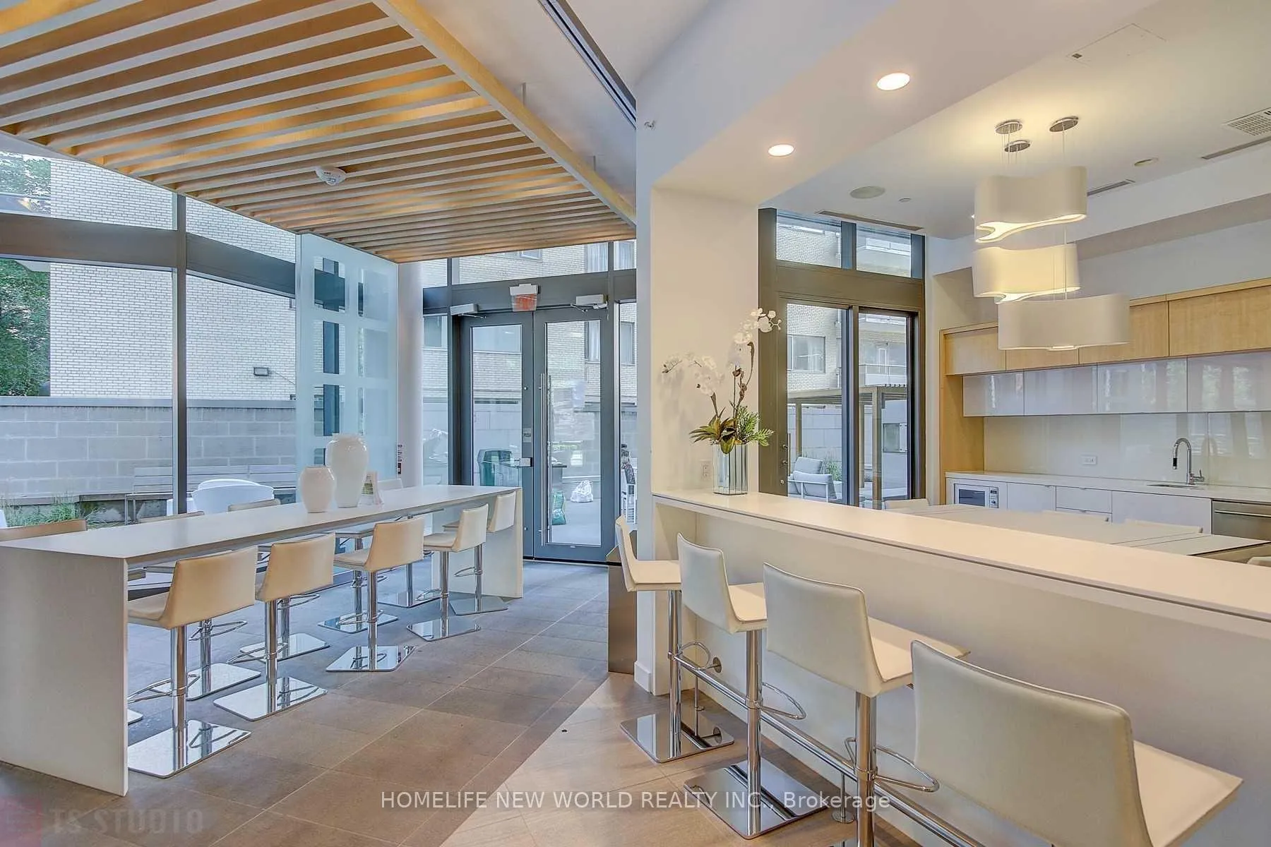 Photo 31 of Unit 1002, 45 Charles Street E, Toronto, Church-Yonge Corridor — HOMEH
