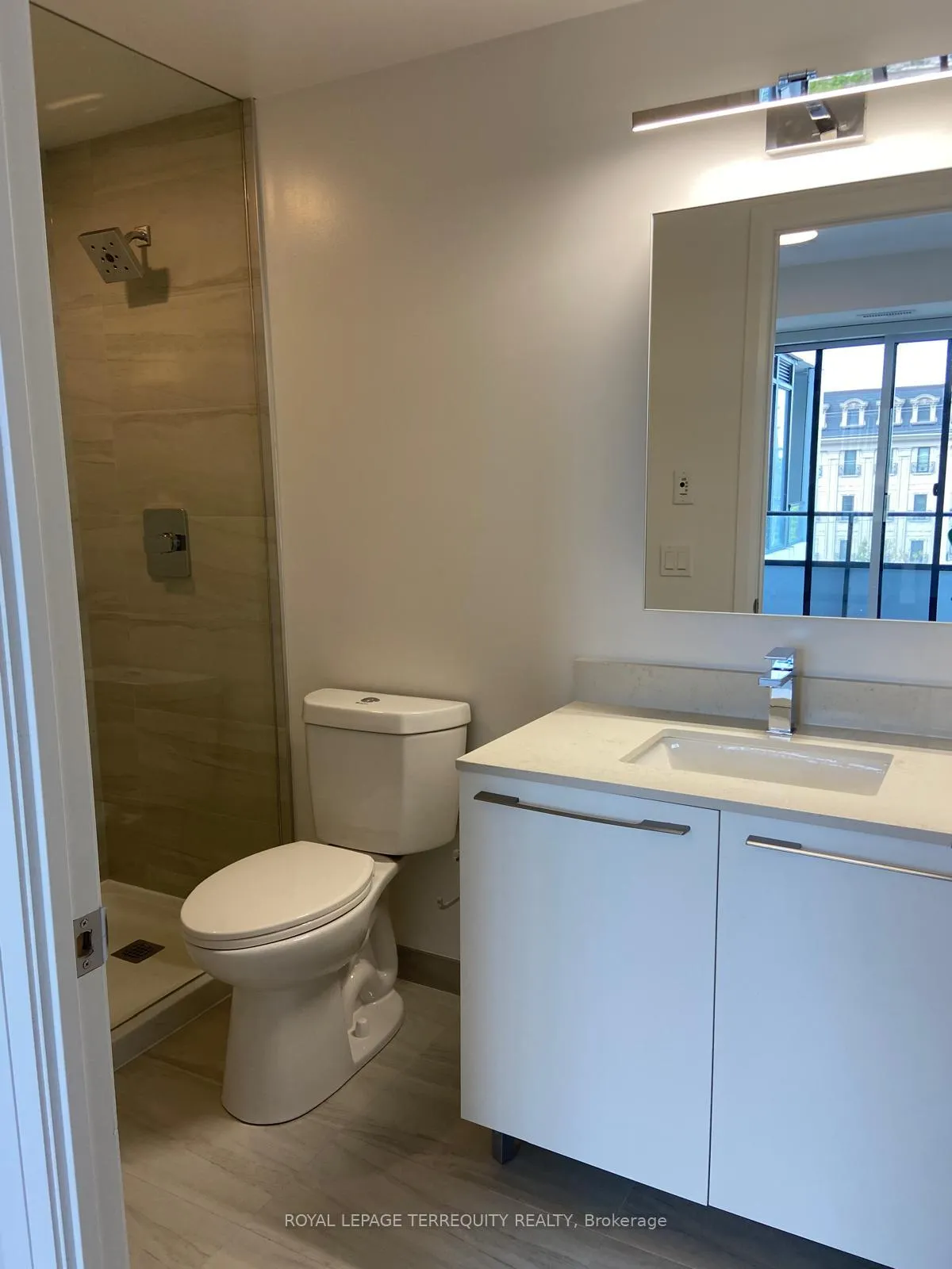 Photo 10 of Unit 508, 38 Water Walk Drive, Markham, Unionville — HOMEH
