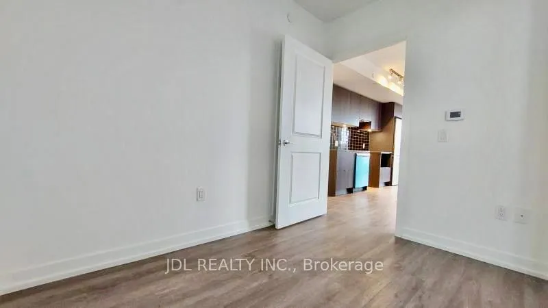 Photo 5 of Unit 1402, 395 Bloor Street E, Toronto, North St. James Town — HOMEH