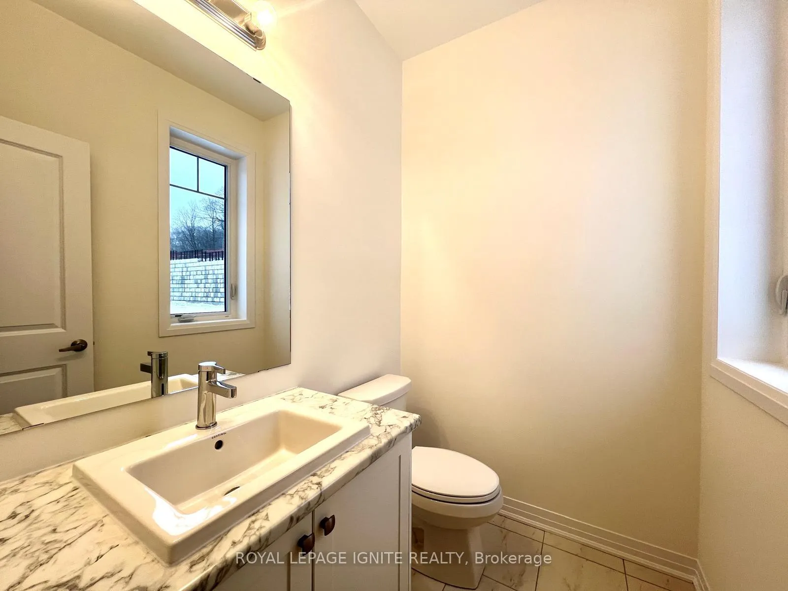 Photo 31 of 518 Hudson Crescent, Midland — HOMEH