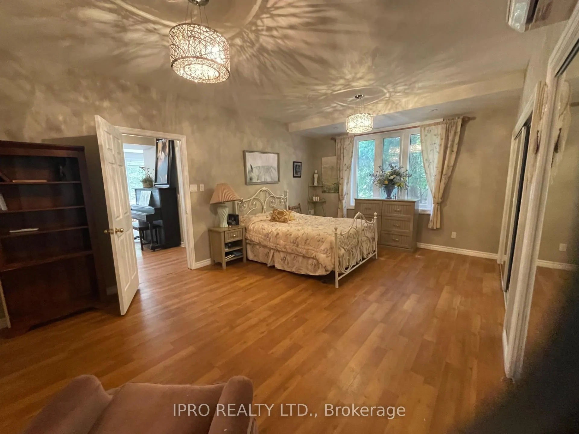 Photo 5 of Unit 30, 897 Caledon E. Garaf Townline Line, Caledon, Rural Caledon — HOMEH