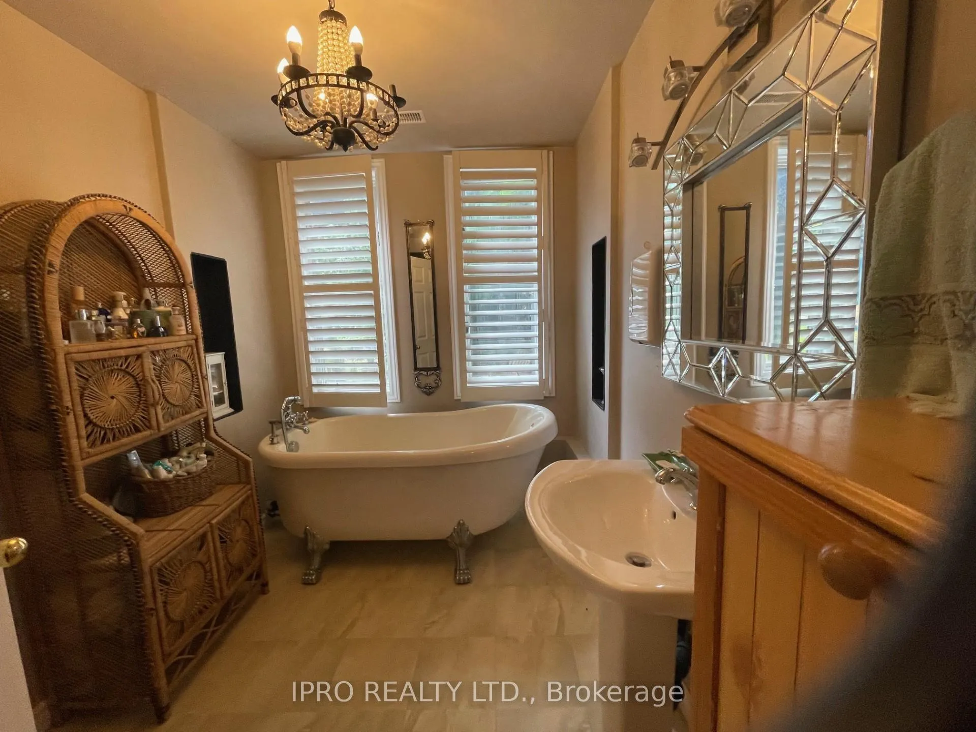 Photo 6 of Unit 30, 897 Caledon E. Garaf Townline Line, Caledon, Rural Caledon — HOMEH