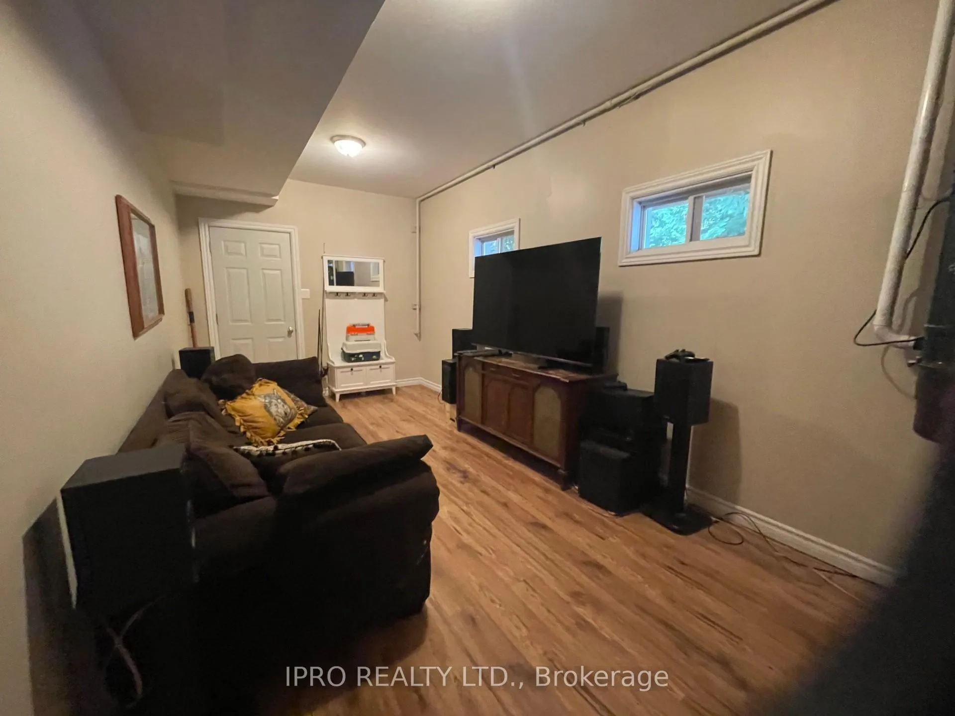 Photo 9 of Unit 30, 897 Caledon E. Garaf Townline Line, Caledon, Rural Caledon — HOMEH