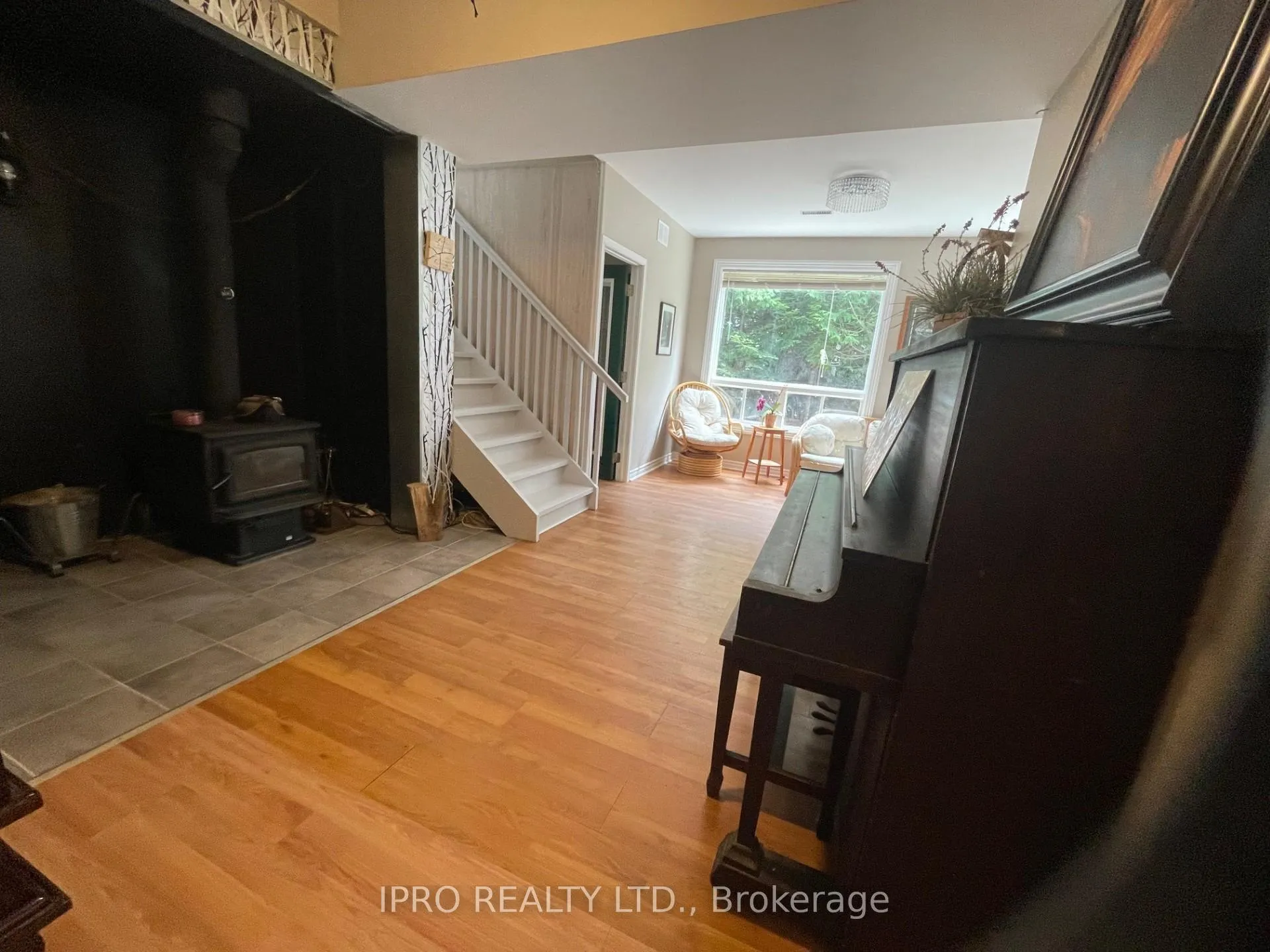 Photo 11 of Unit 30, 897 Caledon E. Garaf Townline Line, Caledon, Rural Caledon — HOMEH