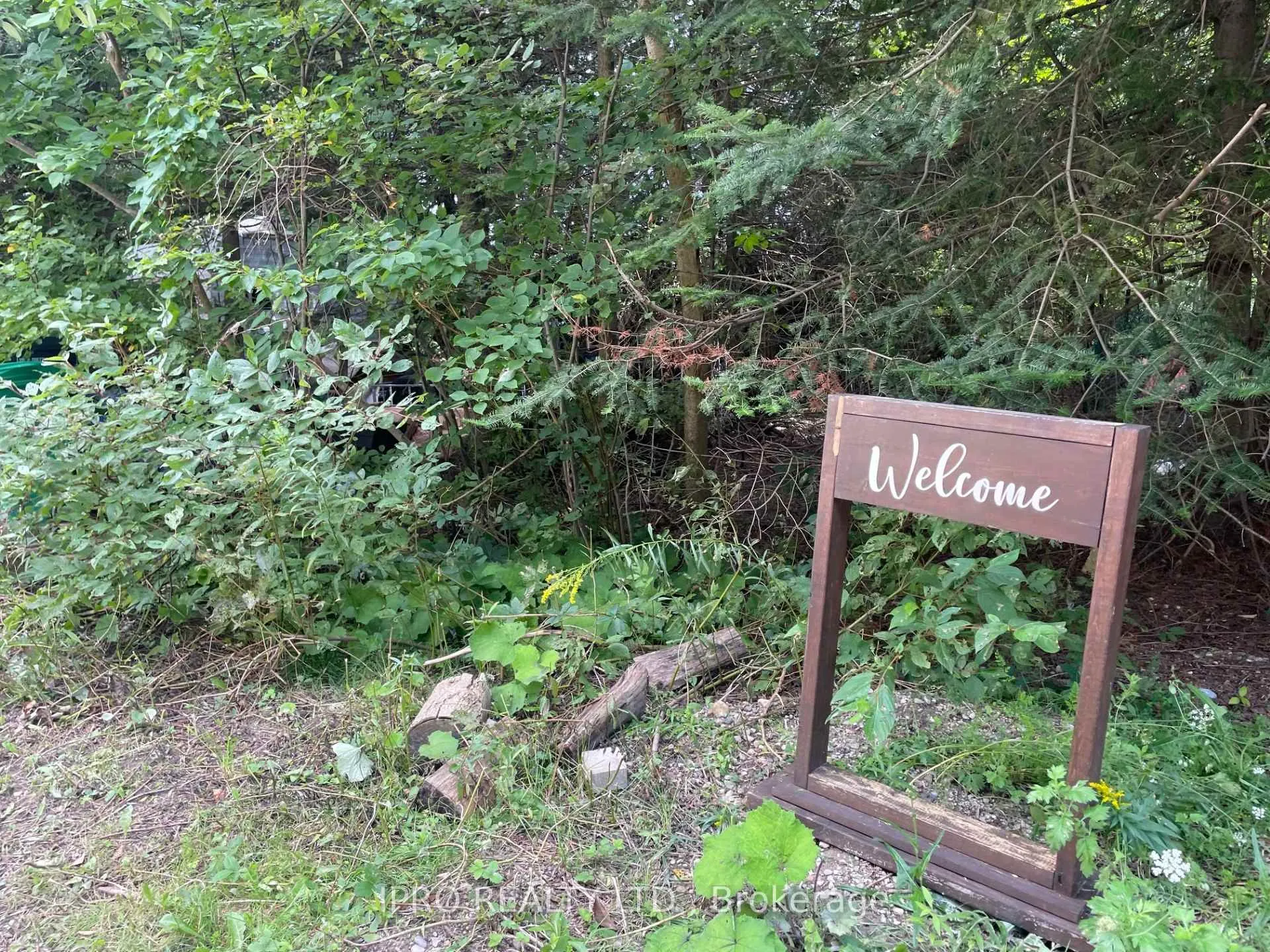 Photo 19 of Unit 30, 897 Caledon E. Garaf Townline Line, Caledon, Rural Caledon — HOMEH