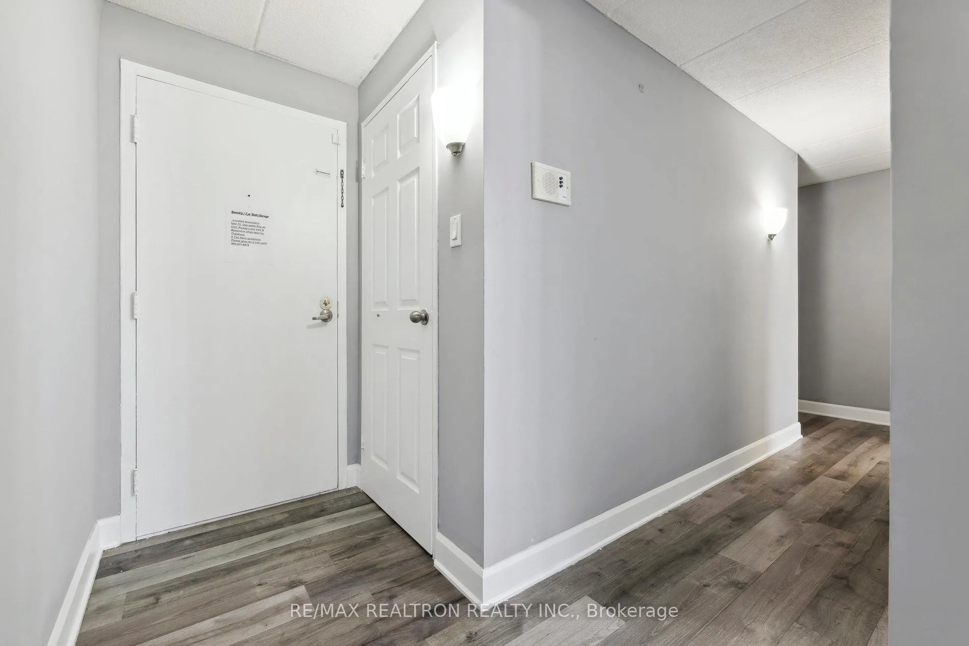 Photo 4 of Unit 70, 53 Taunton Road E, Oshawa, Centennial — HOMEH