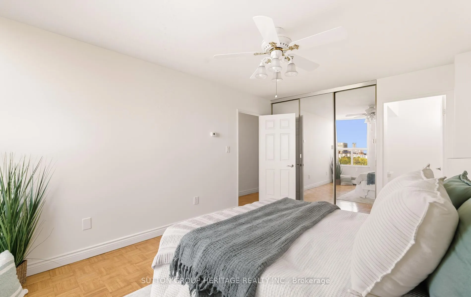 Photo 23 of Unit 1008, 5 Vicora Linkway Way, Toronto, Flemingdon Park — HOMEH