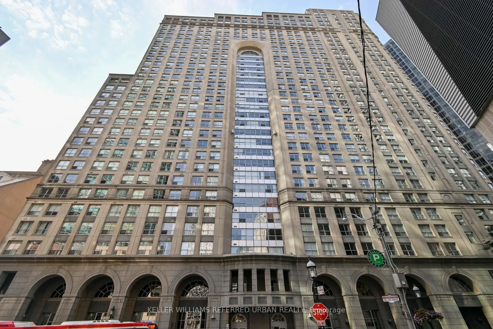 Front of Unit 1922, 25 The Esplanade
