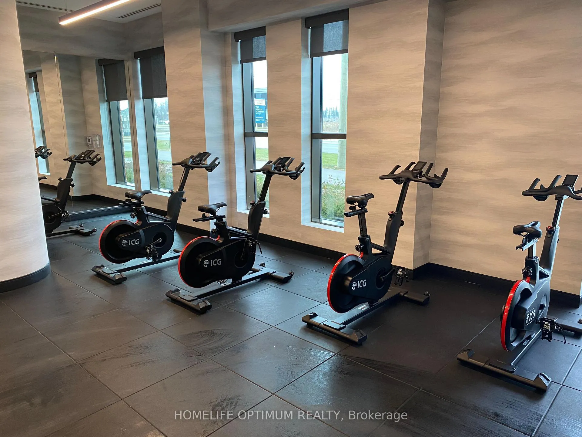 Photo 8 of Unit 1005, 2550 Simcoe Street N, Oshawa, Windfields — HOMEH