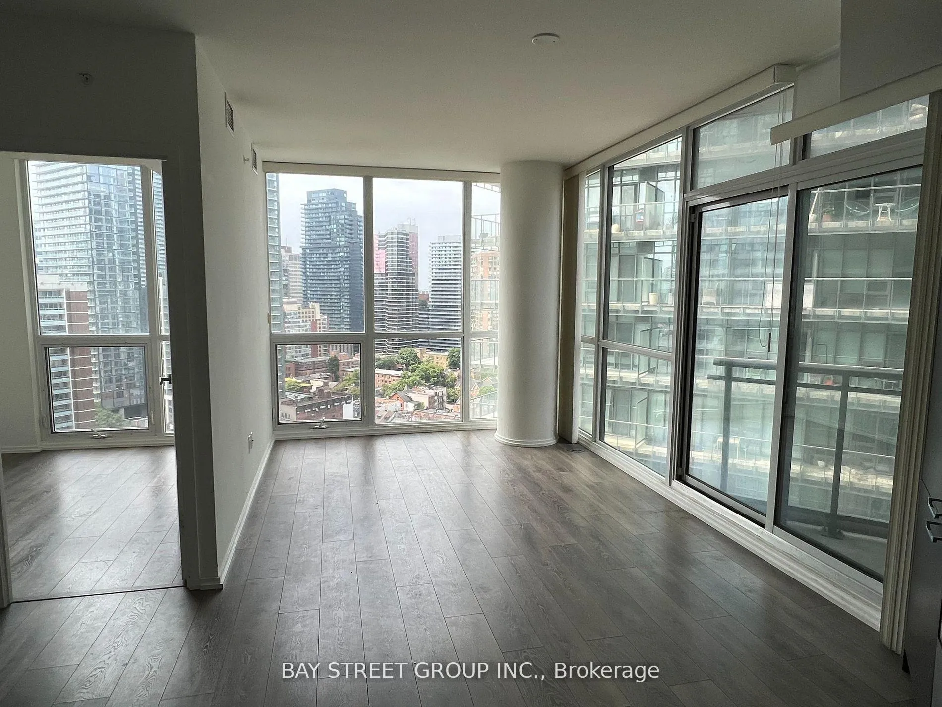 Photo 2 of Unit 2202, 45 Charles Street E, Toronto, Church-Yonge Corridor — HOMEH