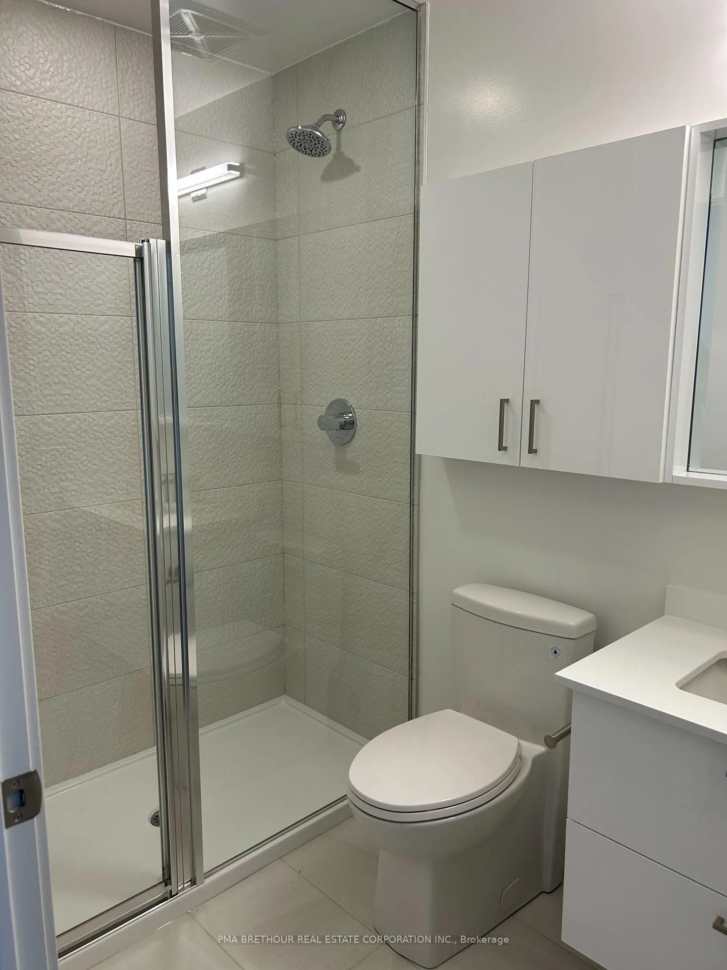 Photo 10 of Unit B-PH09, 50 Upper Mall Way, Vaughan, Brownridge — HOMEH