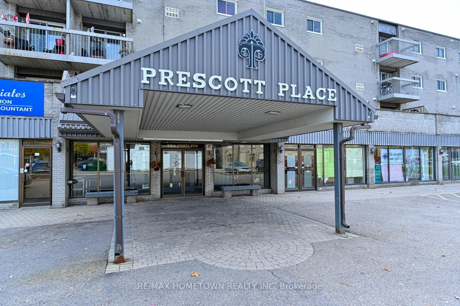 Photo 8 of Unit 309, 235 Water Street, Prescott — HOMEH