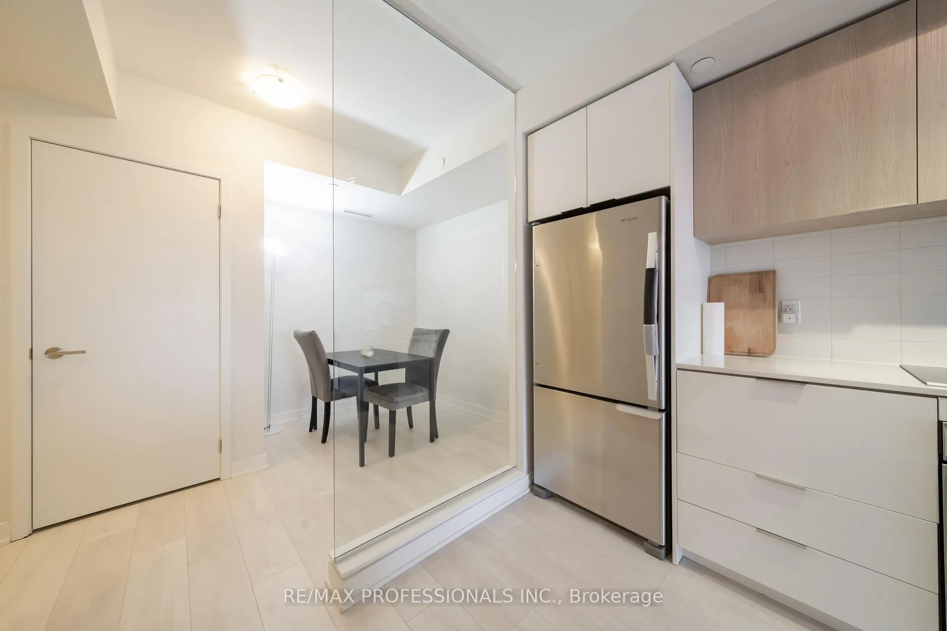 Photo 9 of Unit 801, 6 Sonic Way, Toronto, Flemingdon Park — HOMEH